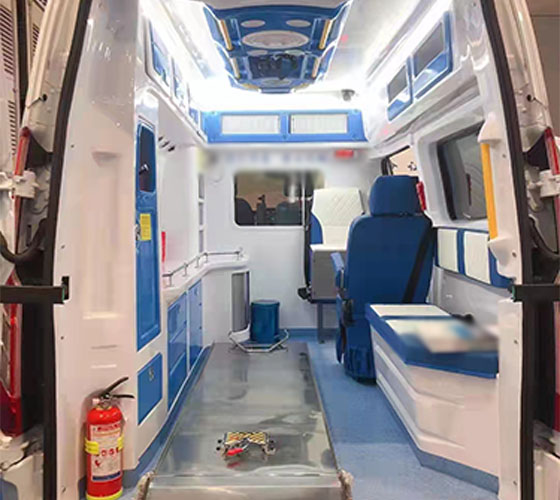 理县车辆内部展示